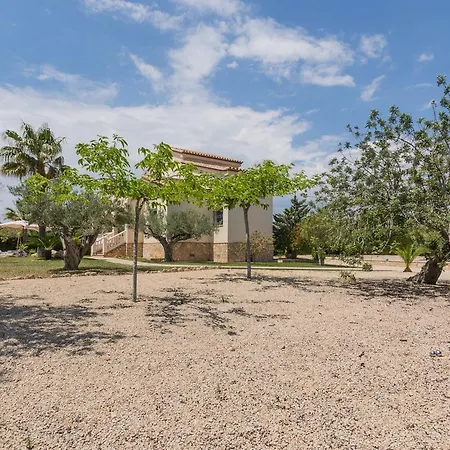 Meligo-7 Holiday home *